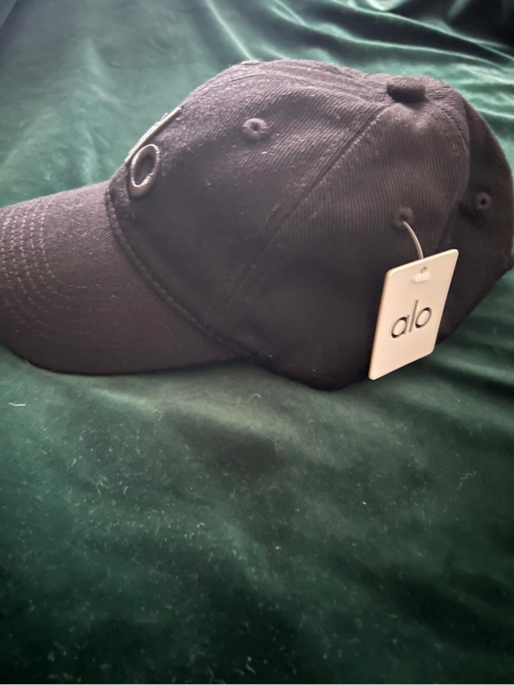 ALO Yoga Black Baseball Cap with Subtle Logo